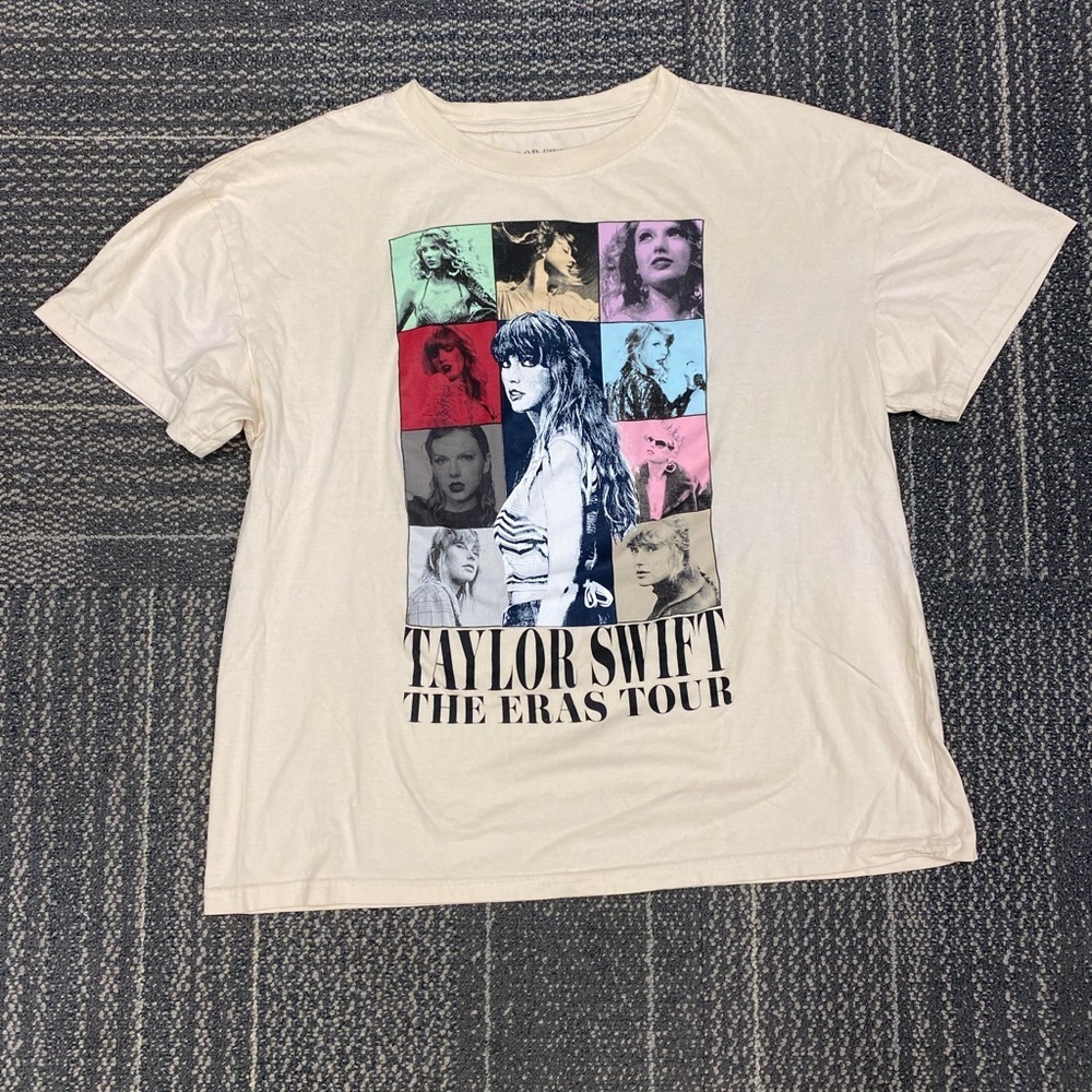 Taylor Swift The Eras Tour Beige Tee Size Large